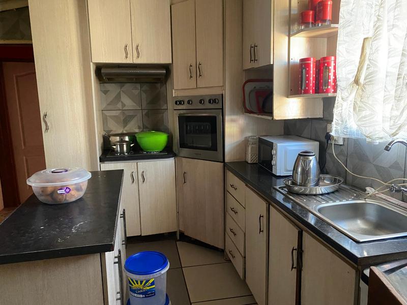 4 Bedroom Property for Sale in Mlungisi Eastern Cape